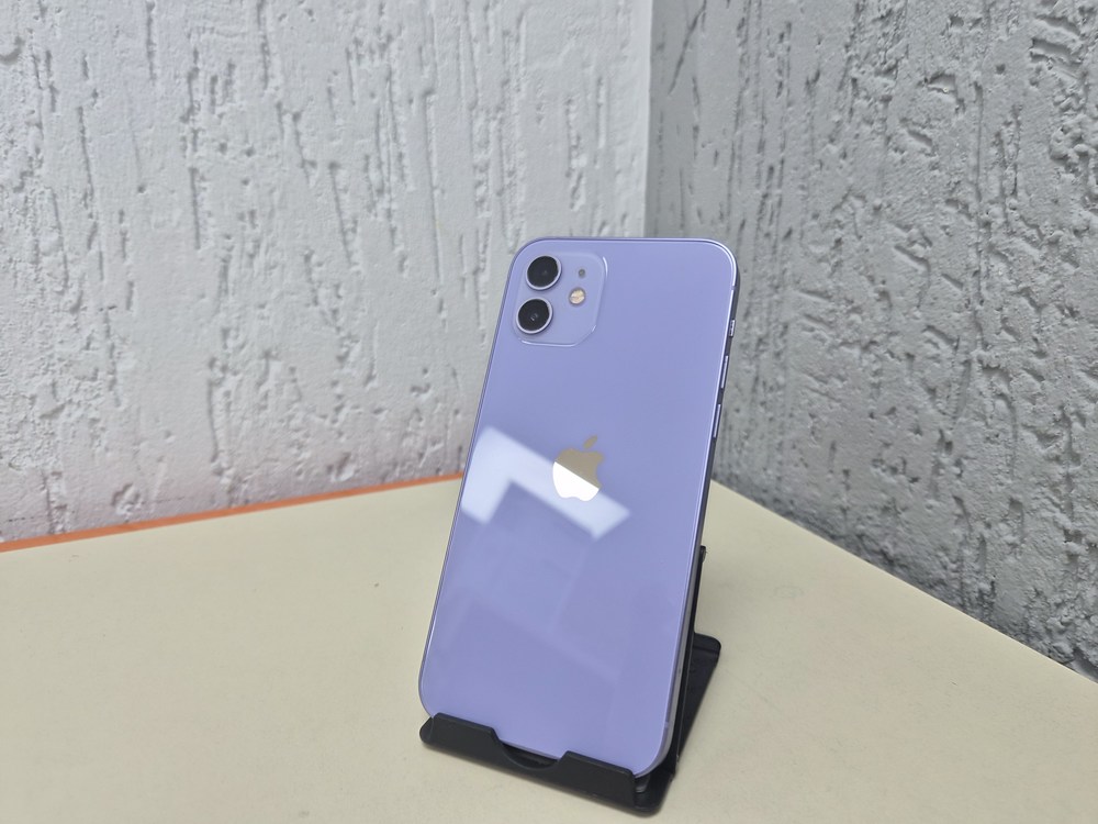 Смартфон Apple iPhone 12 128Gb