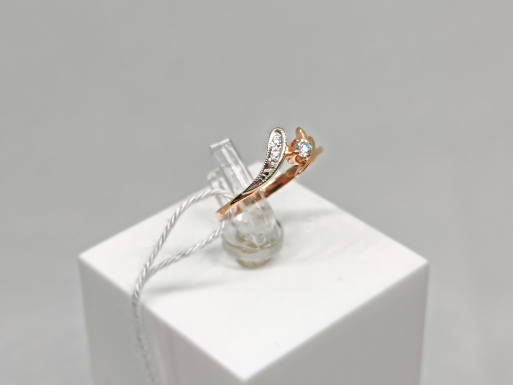 КОЛКМИ585 КОЛЬЦО С КАМНЯМИ (Au 585)