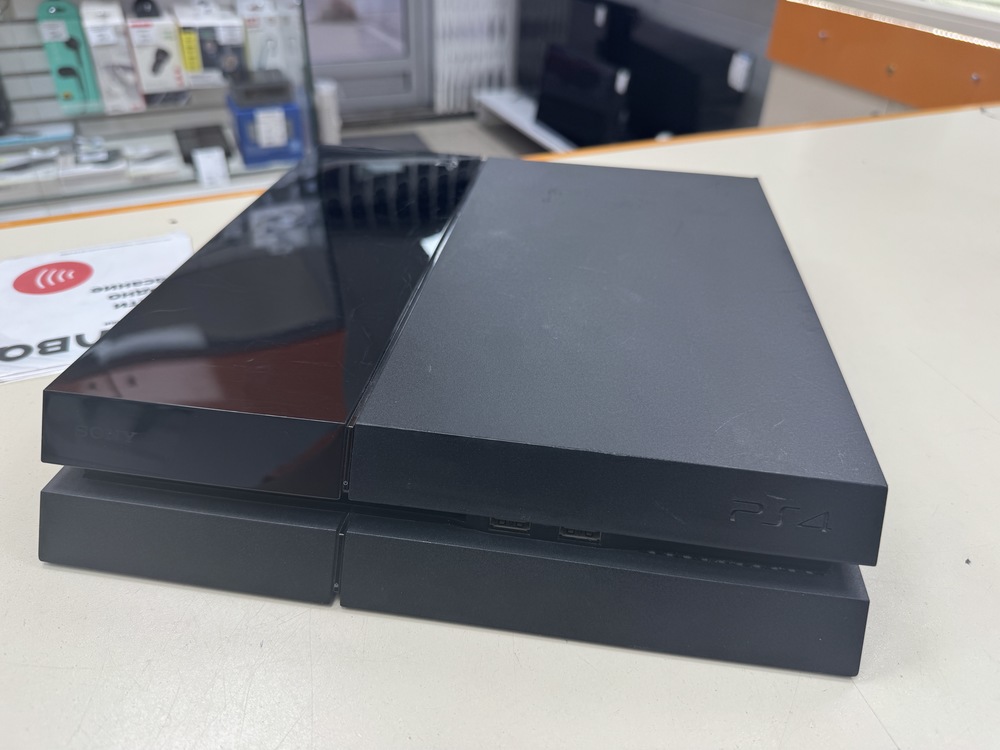 Игровая приставка PlayStation 4 FAT 500GB