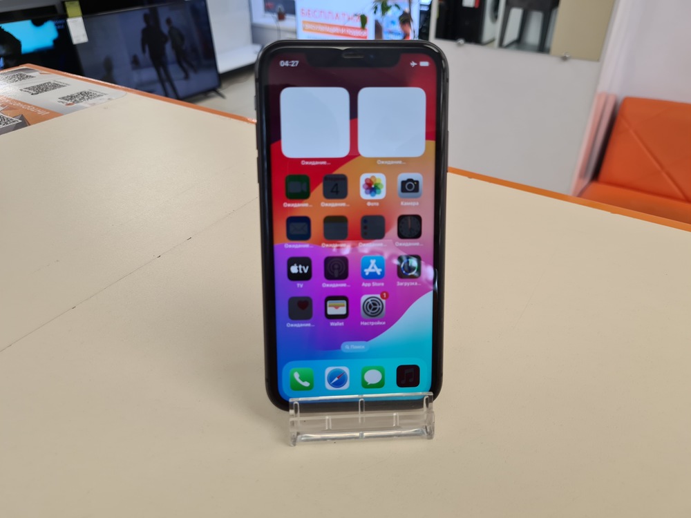 Смартфон Apple iPhone 11 64Gb