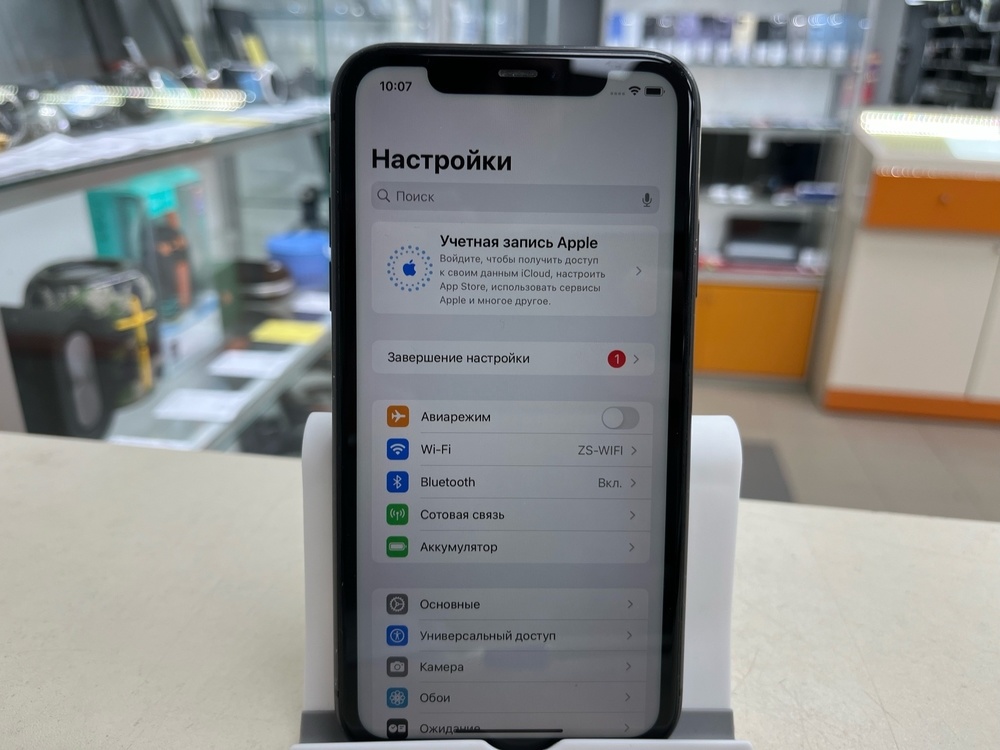 Смартфон Apple iPhone 11 64Gb