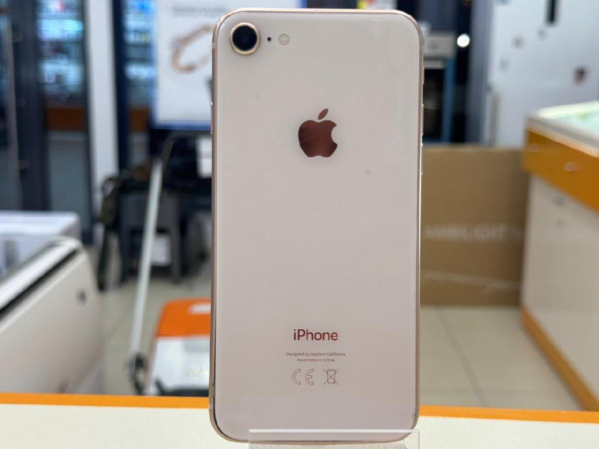 Смартфон Apple iPhone 8 64Gb