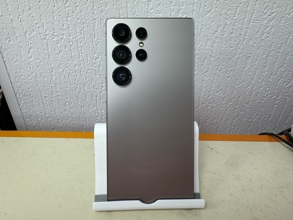 Смартфон Samsung Galaxy S25 Ultra 12/512