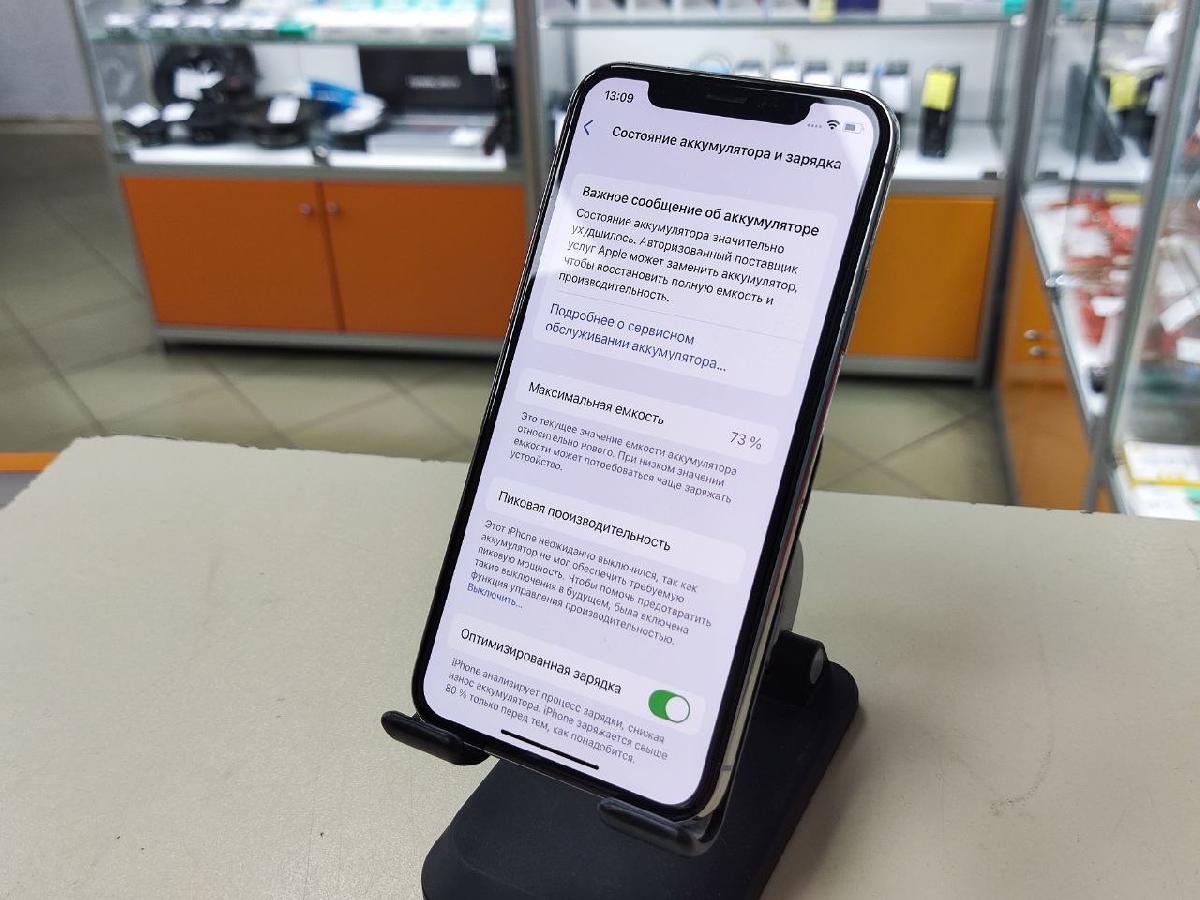 Смартфон Apple iPhone X 256Gb