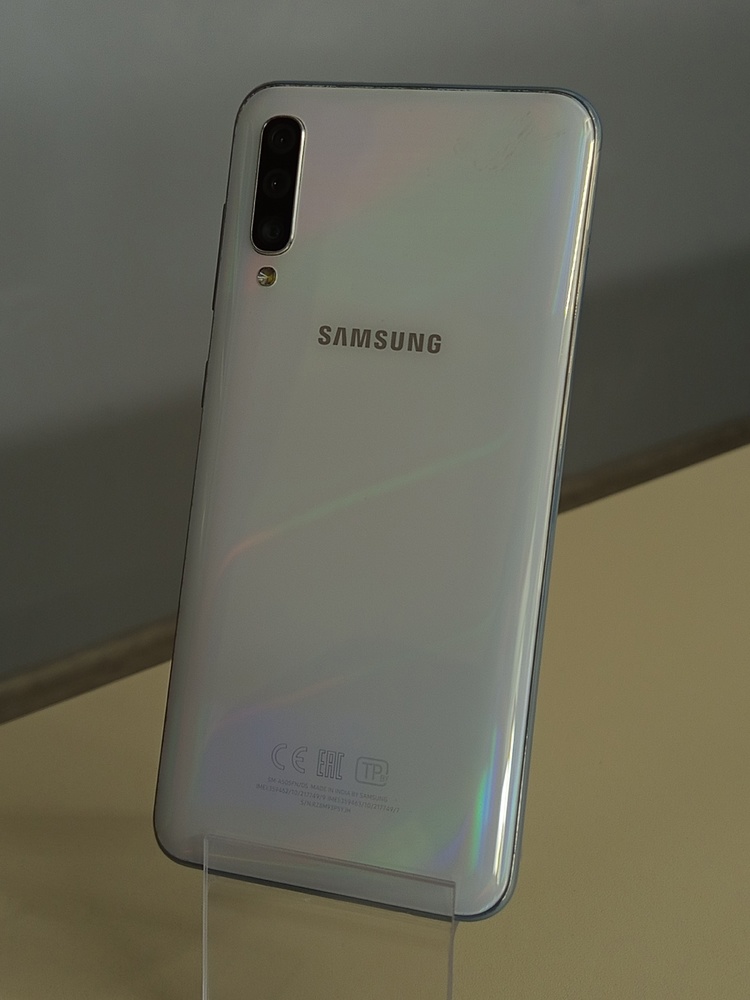Смартфон Samsung Galaxy A50 4/64