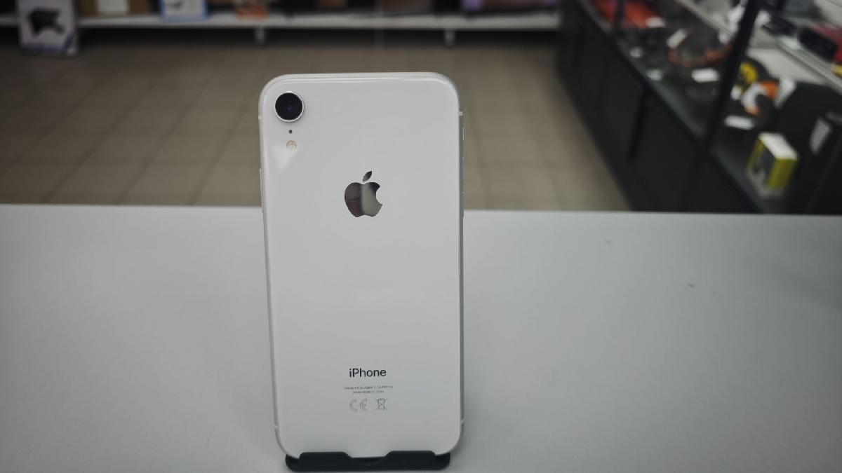 Смартфон Apple iPhone Xr 64Gb