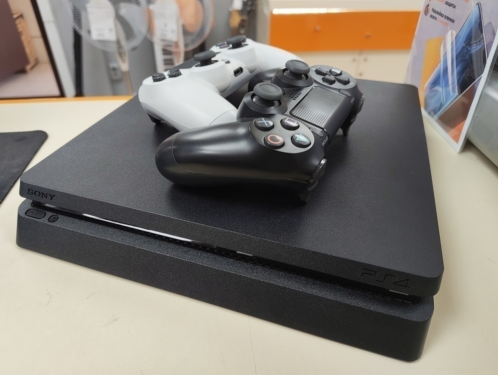 Игровая приставка PlayStation 4 Slim 500GB
