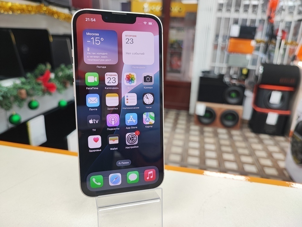 Смартфон Apple iPhone 13 128Gb