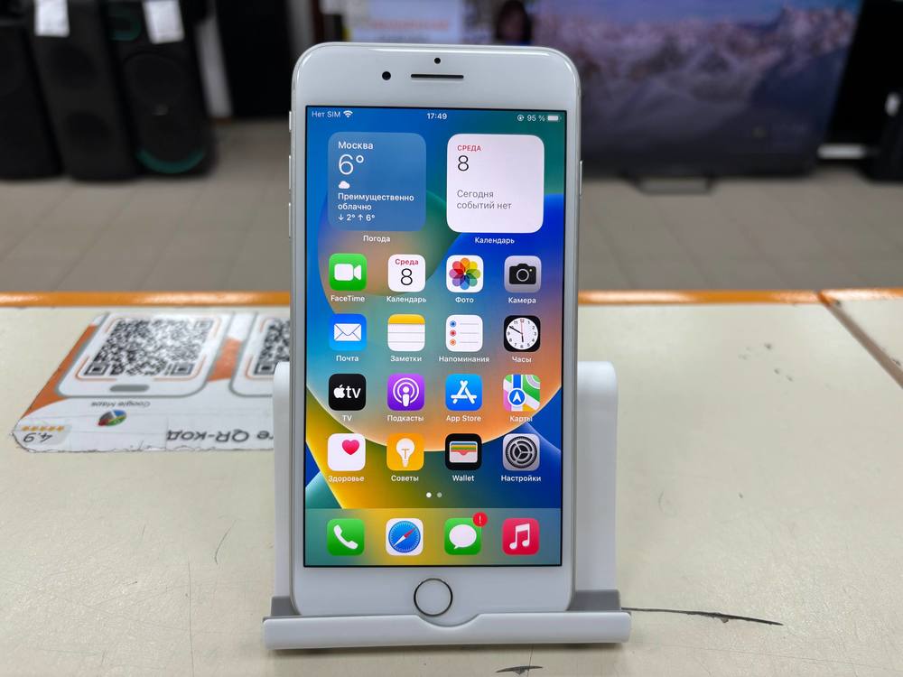 Смартфон Apple iPhone 8 Plus 64Gb