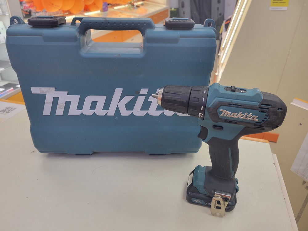 Шуруповерт Makita DF333D