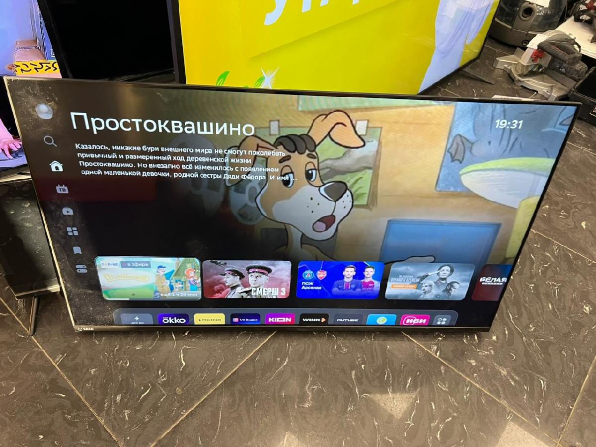 LED Телевизор SBER SDX-43F2120B