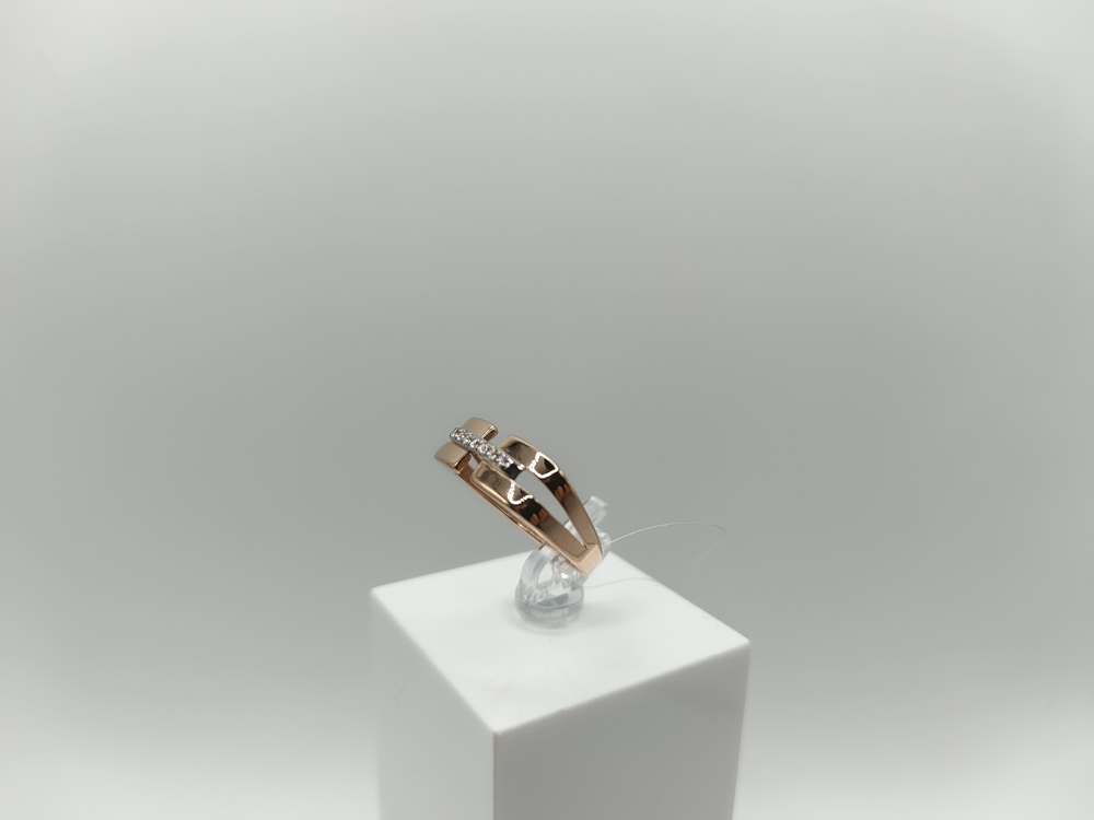 08-158708 КОЛЬЦО С КАМНЯМИ (Au 585)