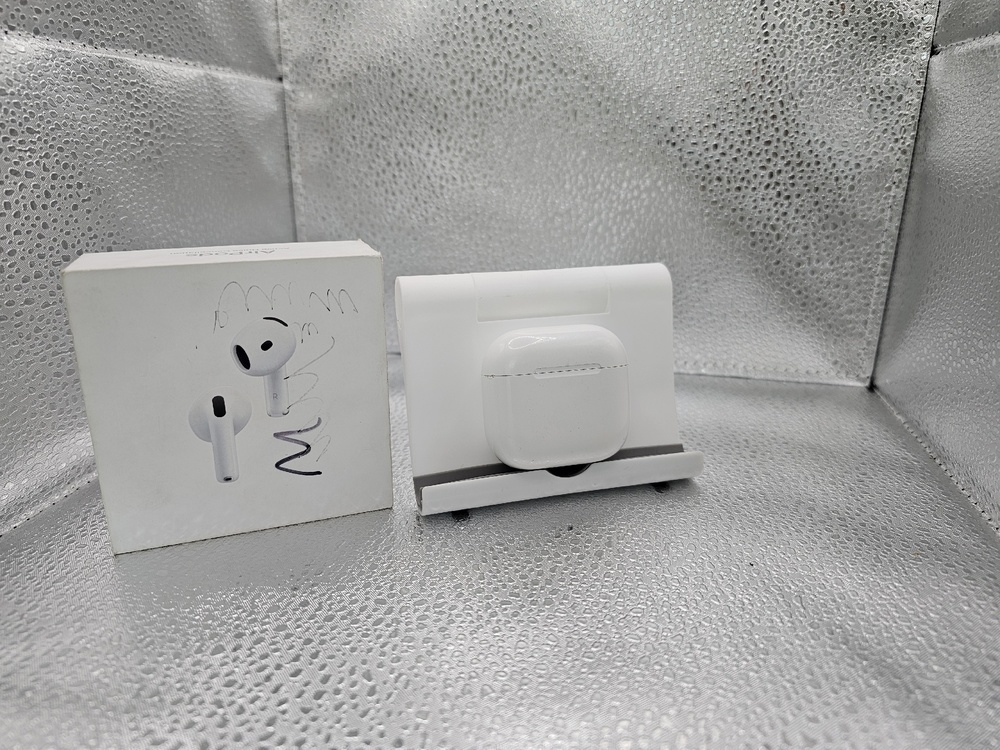 Наушники беспроводные Apple AirPods 4 с ANC