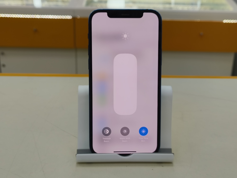 Смартфон Apple iPhone 12 64Gb