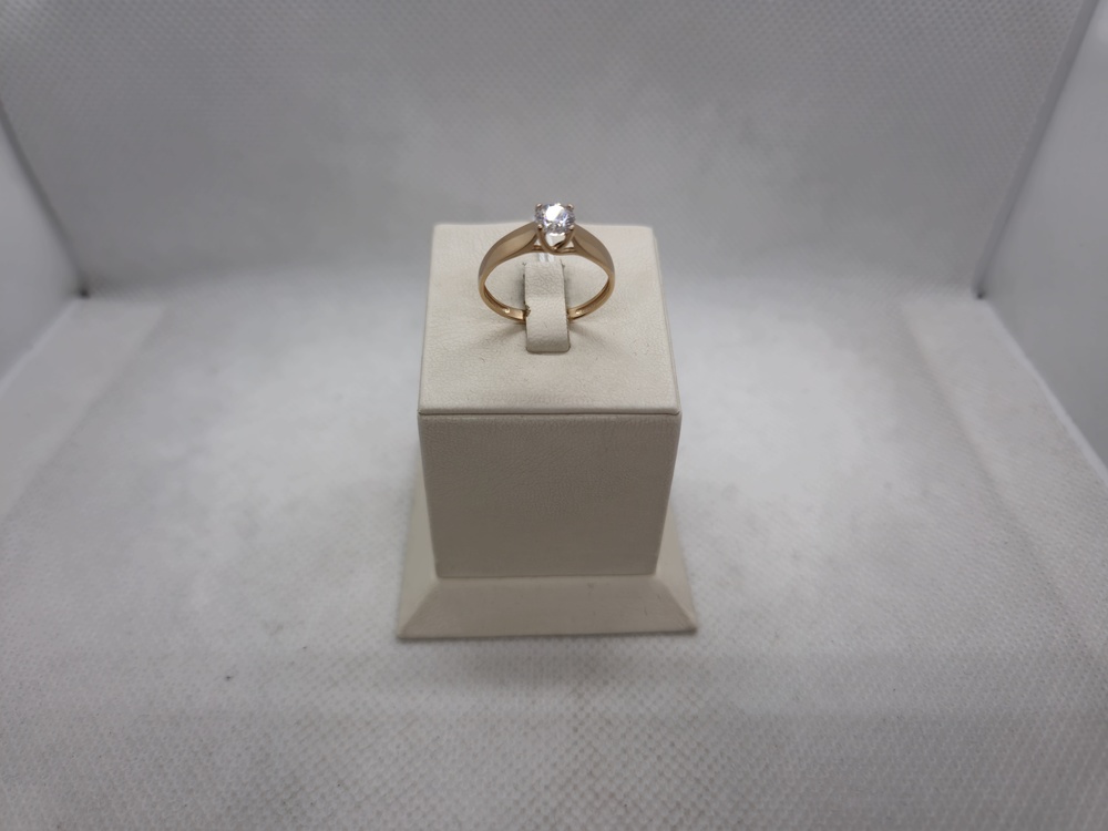 КОЛКМ585 КОЛЬЦО С КАМНЕМ (Au 585)