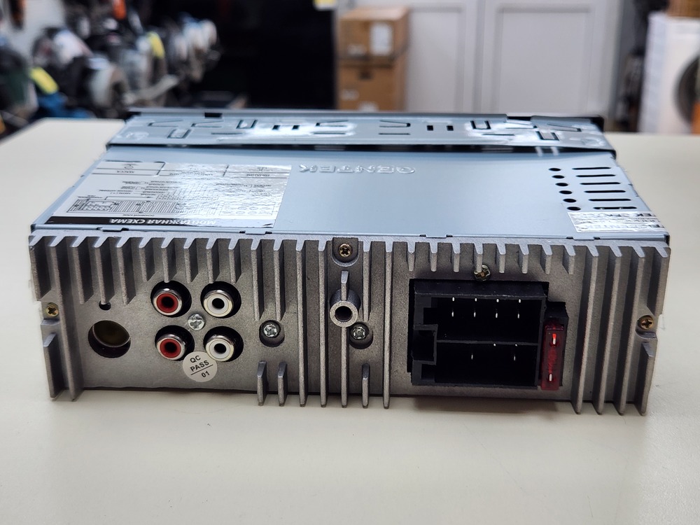 Автомагнитола Centek CT-8113