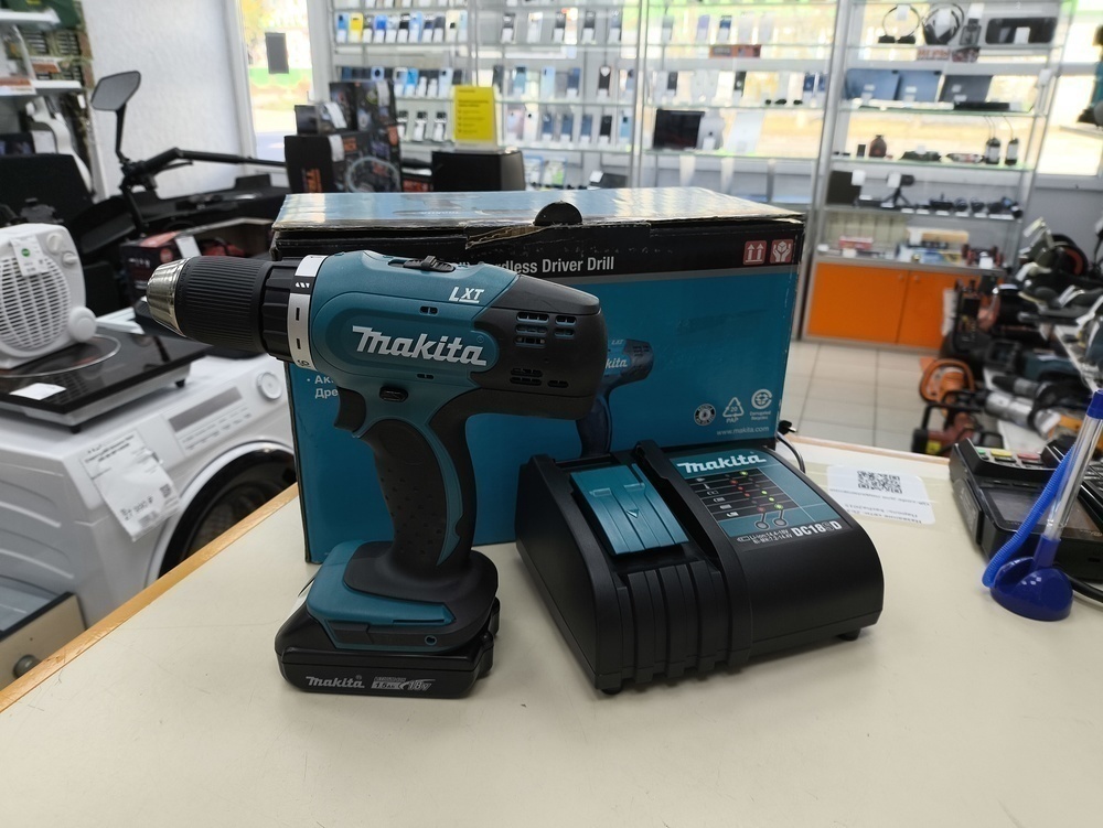 Шуруповерт Makita DDF453