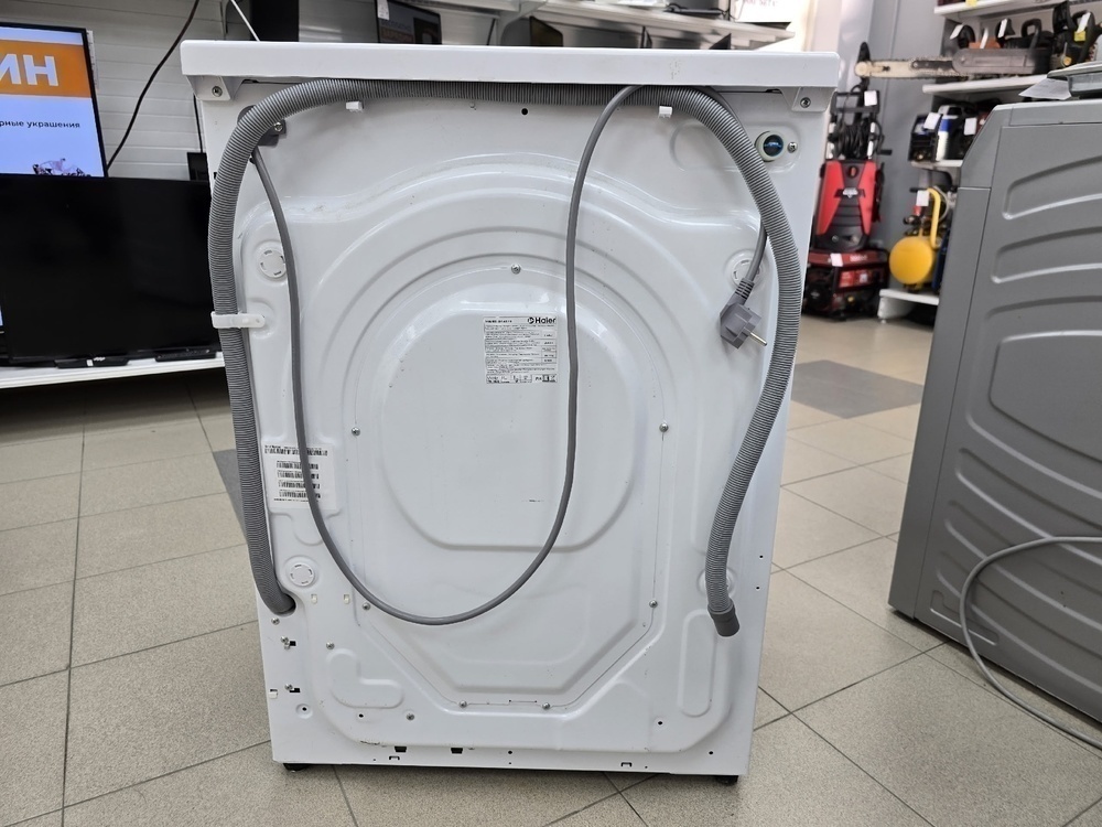 Стиральная машина Haier HW80-BP14279