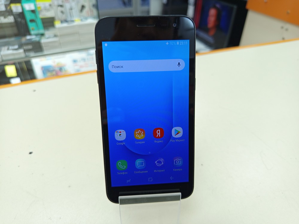 Смартфон Samsung SM-J260F