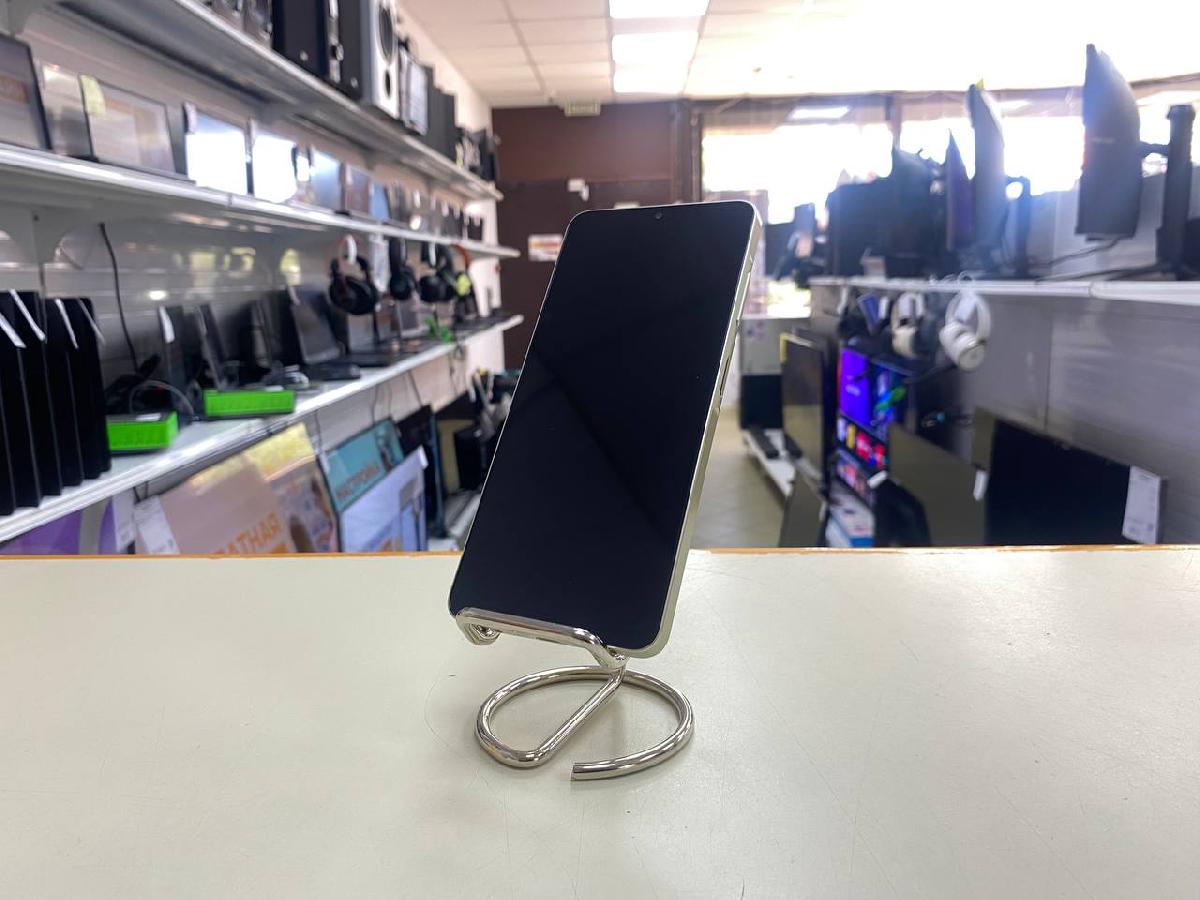 Смартфон Samsung Galaxy A06 4/64