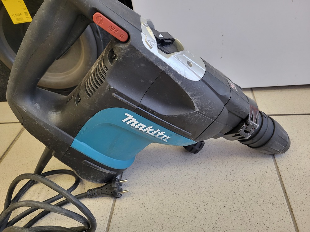 Отбойный молоток Makita HR4501C