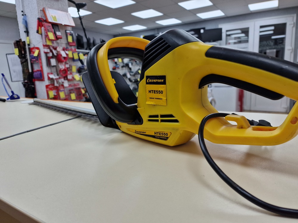 Кусторез Champion HTE550