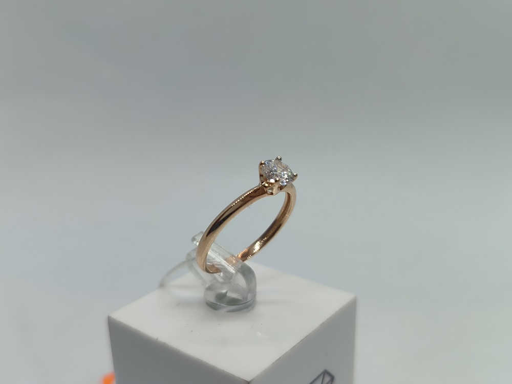 КОЛКМ585 КОЛЬЦО С КАМНЕМ (Au 585)