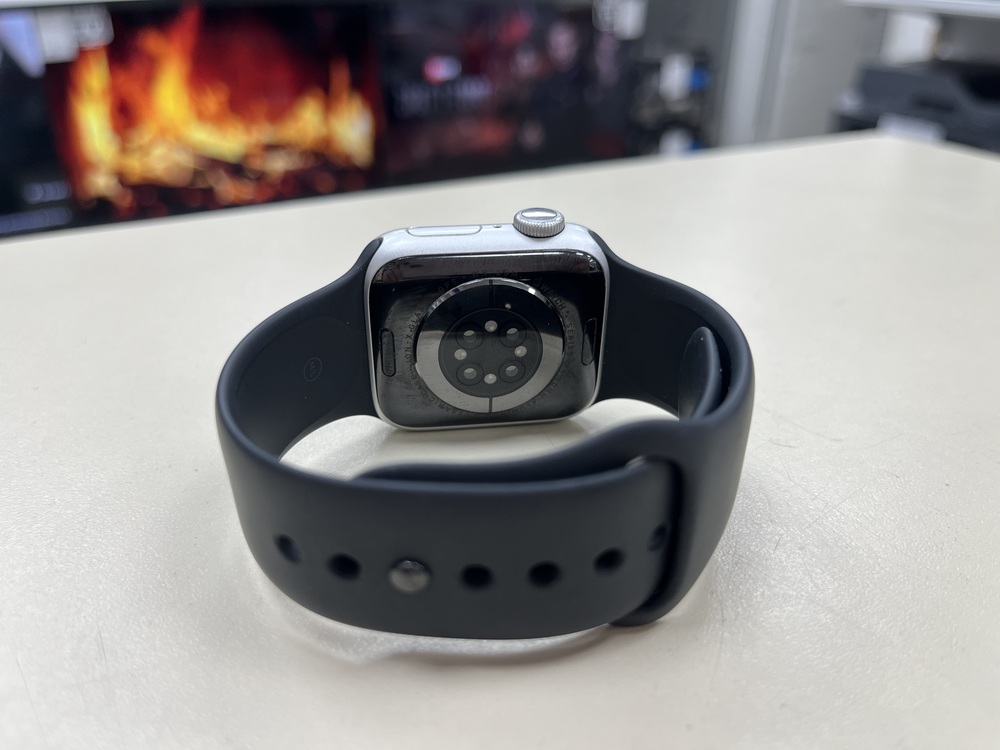 Смарт-часы Apple Watch Series 6 40mm