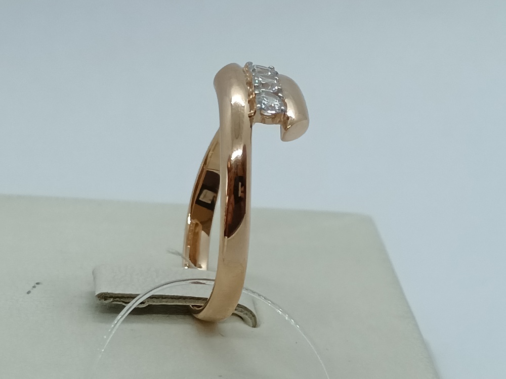 КОЛЬЦО С КАМНЯМИ (Au 585)