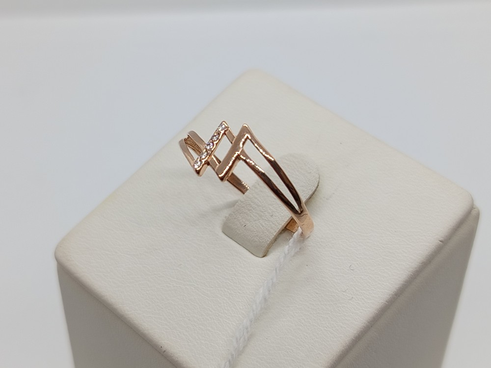 КОЛЬЦО С КАМНЯМИ (Au 585)