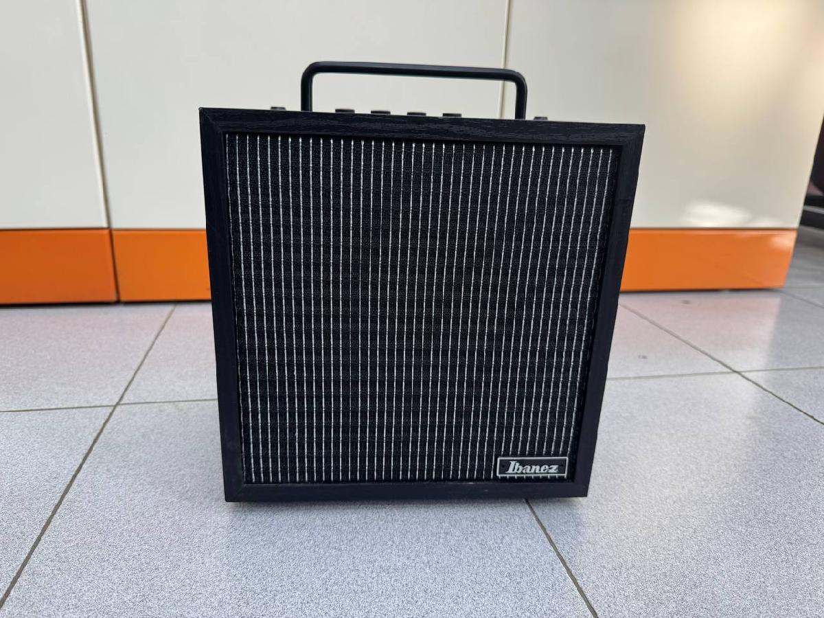Комбоусилитель для гитар IBANEZ IBZ10GV2