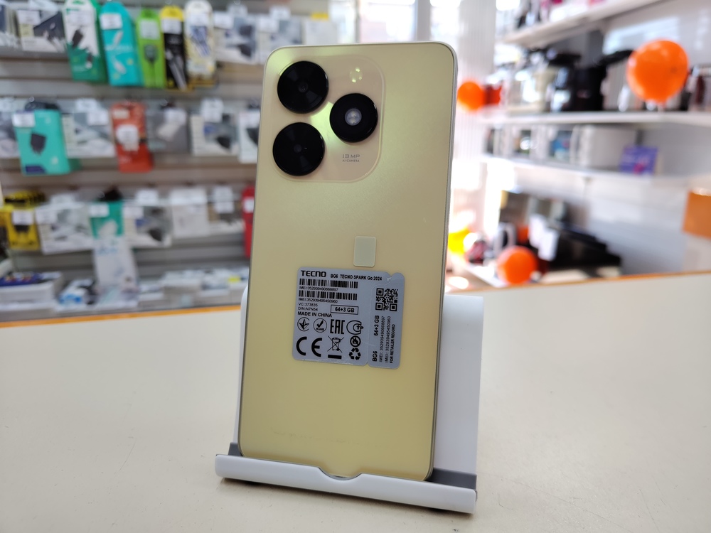 Смартфон Tecno Spark Go 2024 4/64