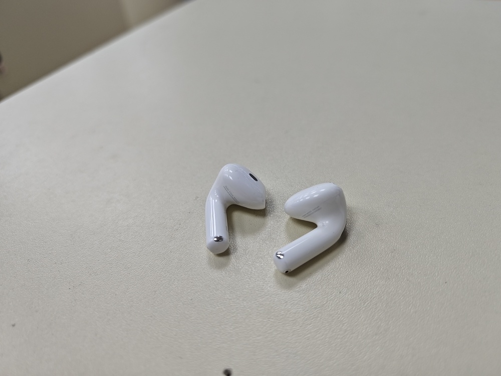 Наушники беспроводные Apple AirPods 4 с ANC