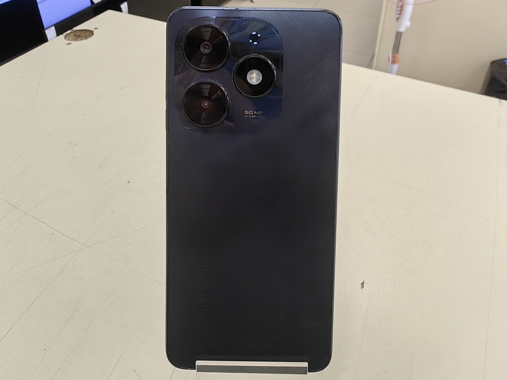 Смартфон Tecno Spark 20C 8/128