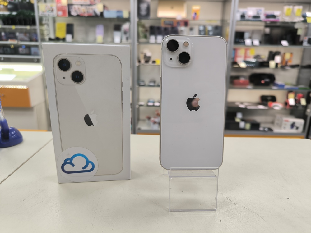 Смартфон Apple iPhone 13 128Gb