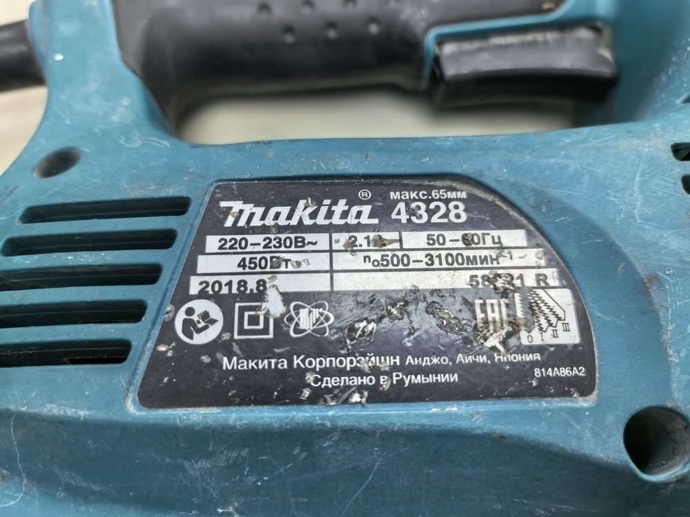 Лобзик Makita 4328