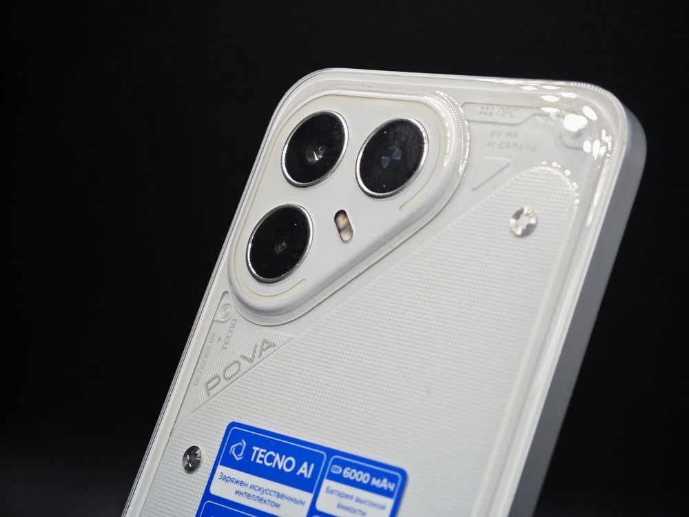 Смартфон Tecno Pova 7 Pro 12/256