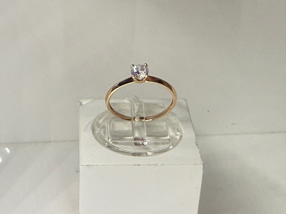 КОЛКМ585 КОЛЬЦО С КАМНЕМ (Au 585)