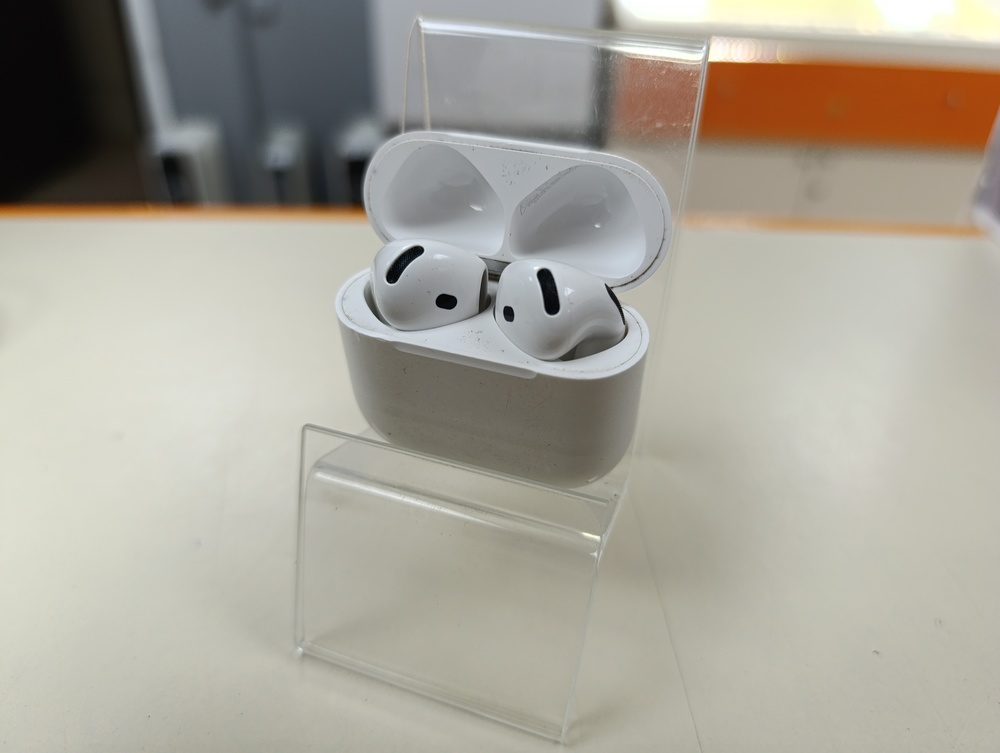 Наушники беспроводные Apple AirPods 4 Без ANC