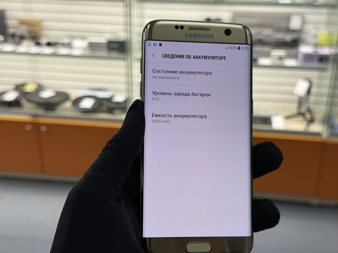 Смартфон Samsung Galaxy S7 edge 4/32