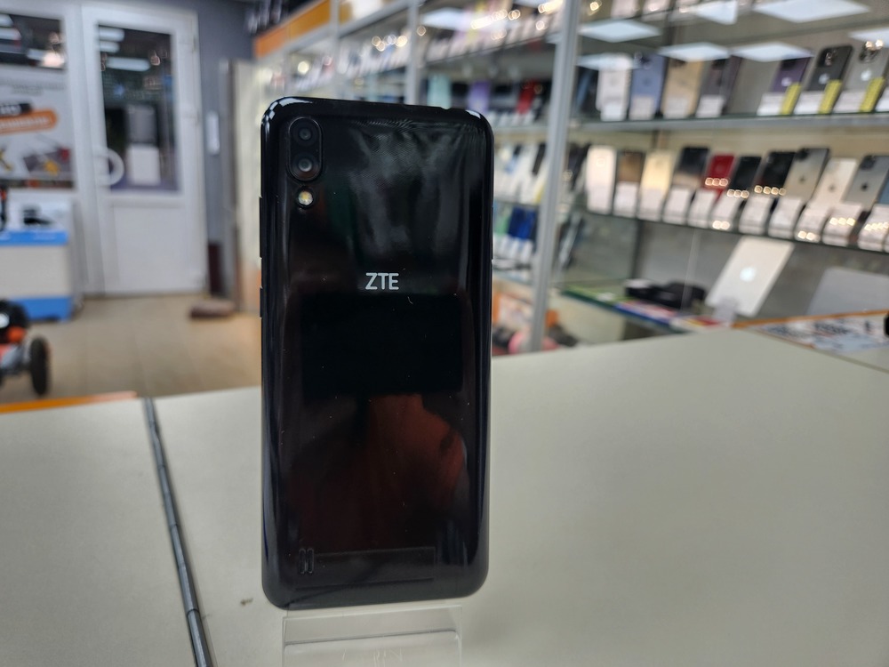Смартфон ZTE A5 2020