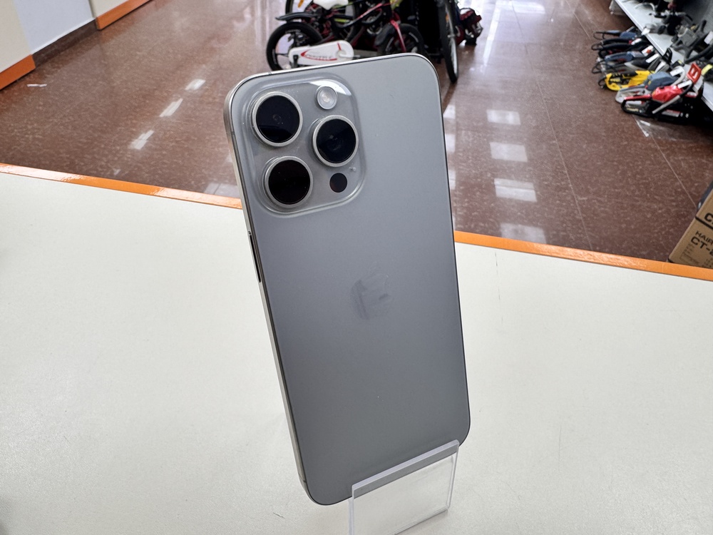 Смартфон Apple iPhone 15 Pro Max 256Gb