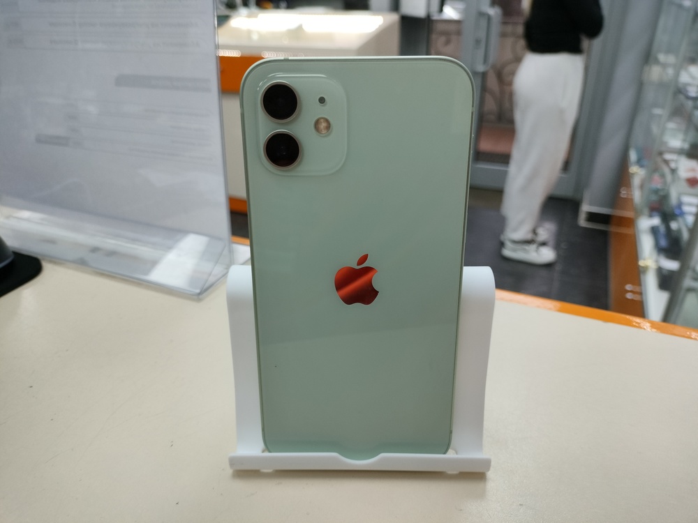 Смартфон Apple iPhone 12 128Gb