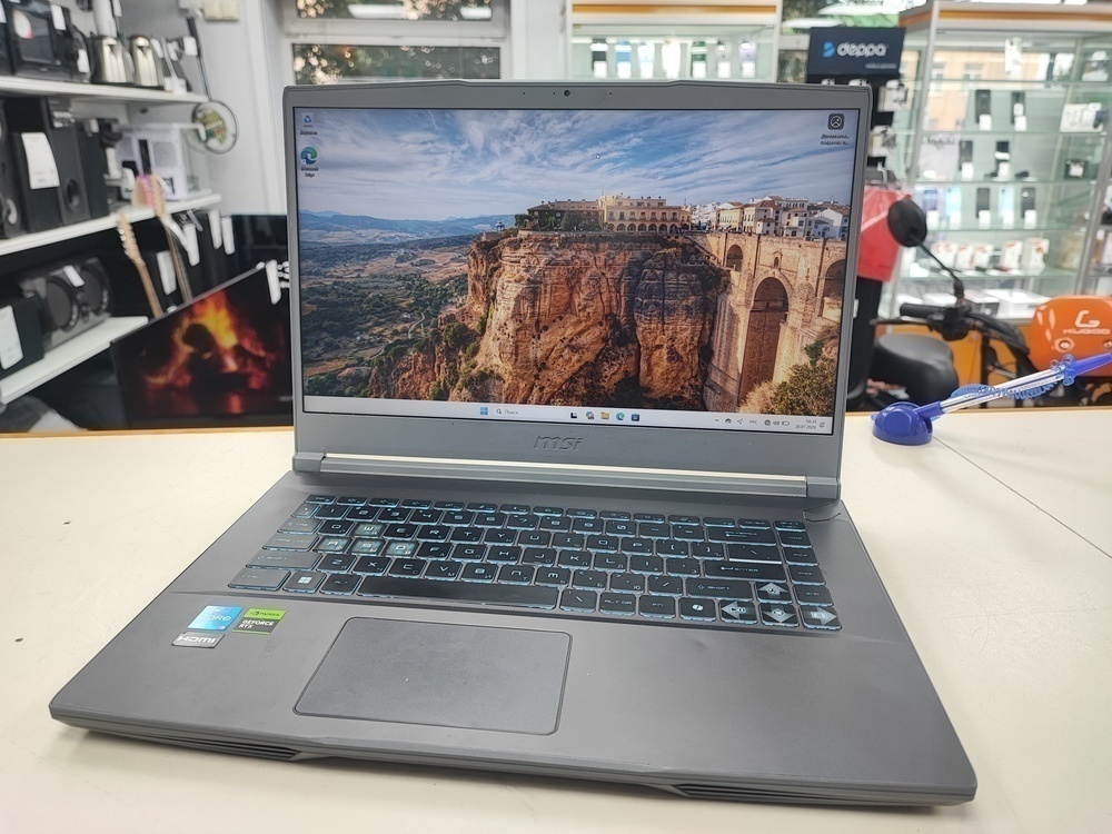 Ноутбук MSI; Core I5-12450H, GeForce RTX 3050, 16 Гб, 480 Гб, Нет