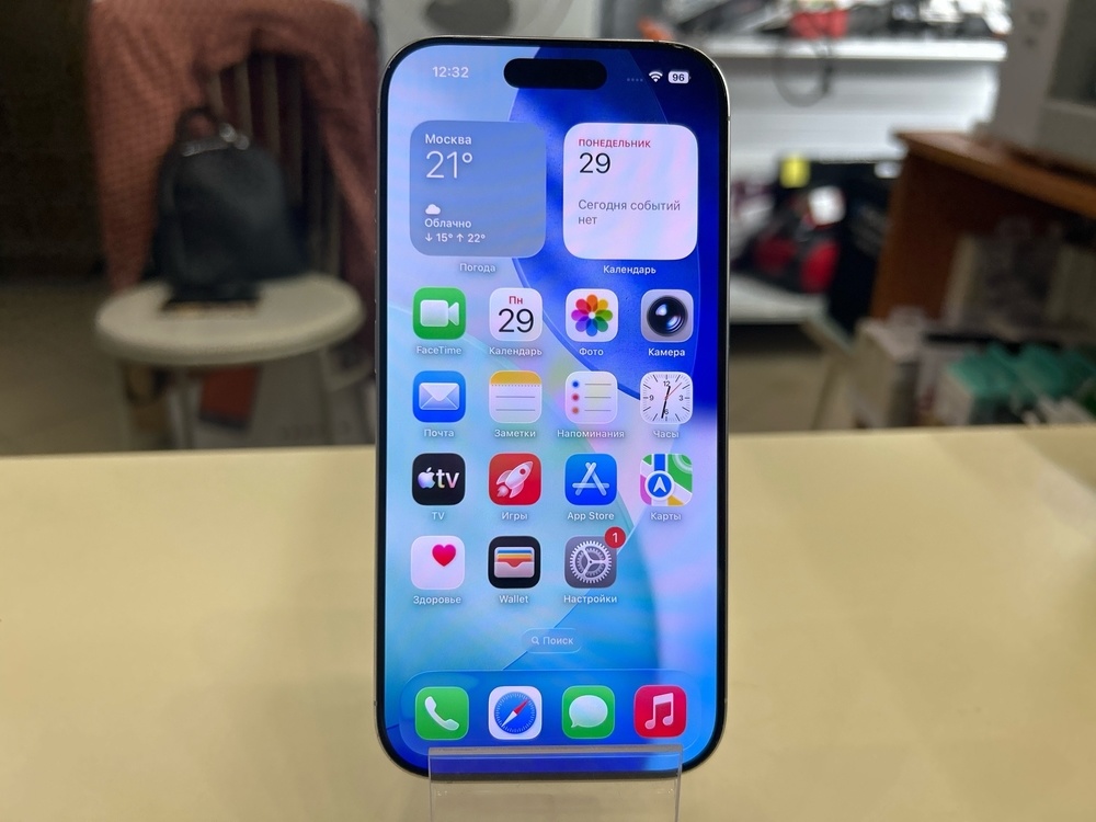 Смартфон Apple Iphone 16 Pro 128Gb