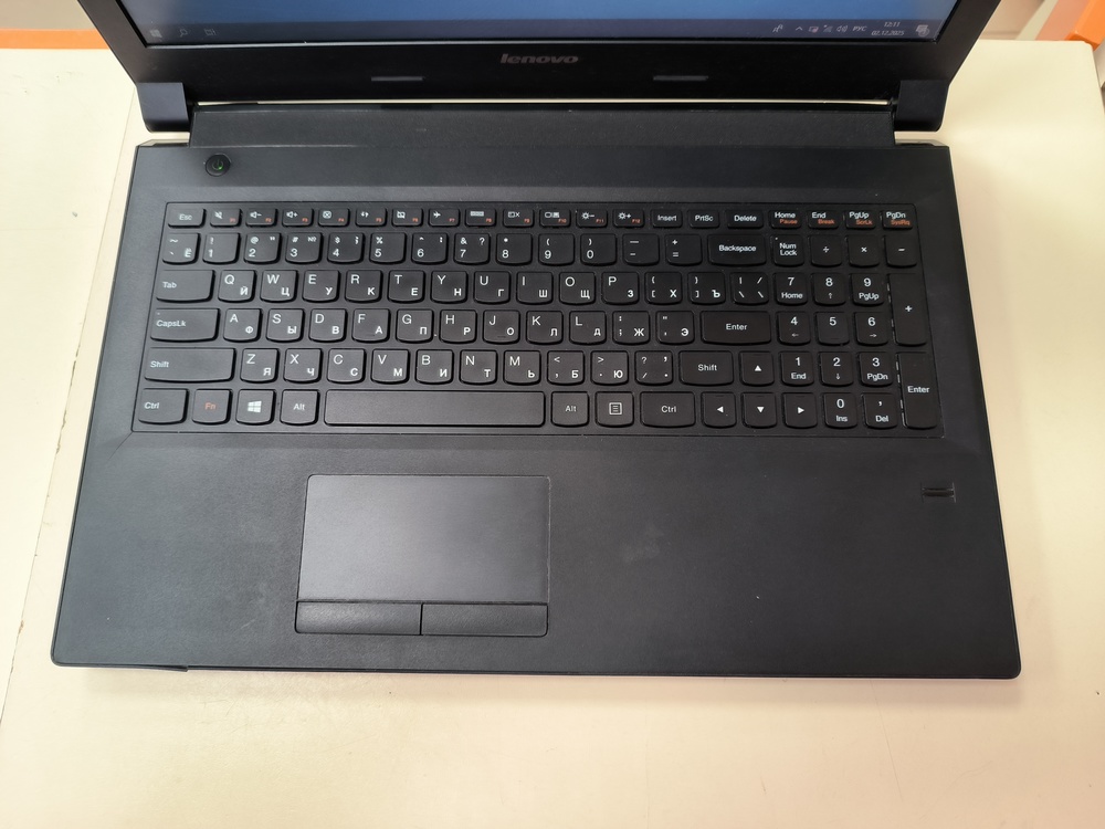 Ноутбук Lenovo; A6-6310, Radeon 8500M, 4 Гб, Нет, 500 Гб