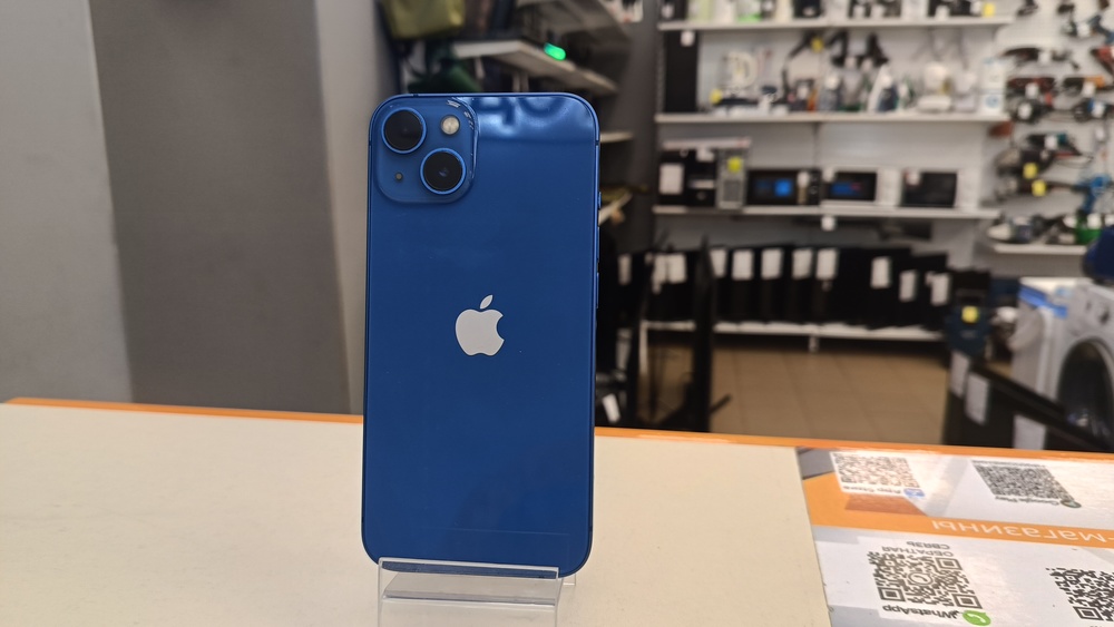 Смартфон Apple iPhone 13 128Gb