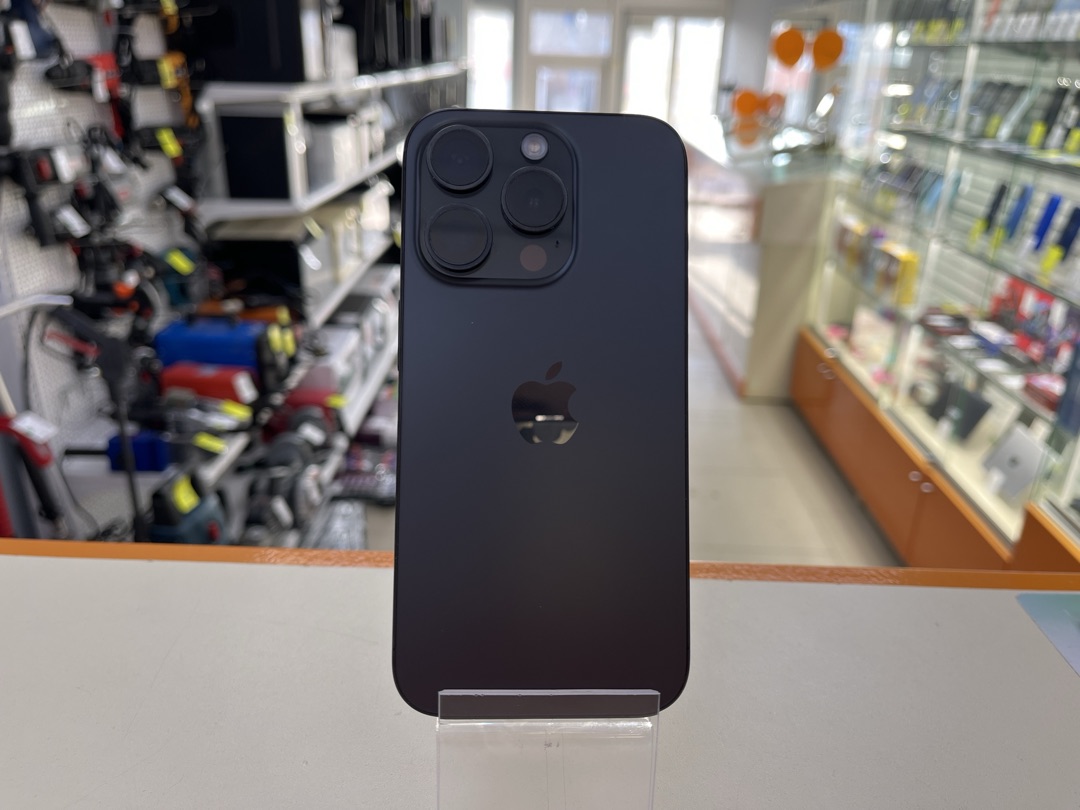 Смартфон Apple Iphone 15 Pro 256Gb