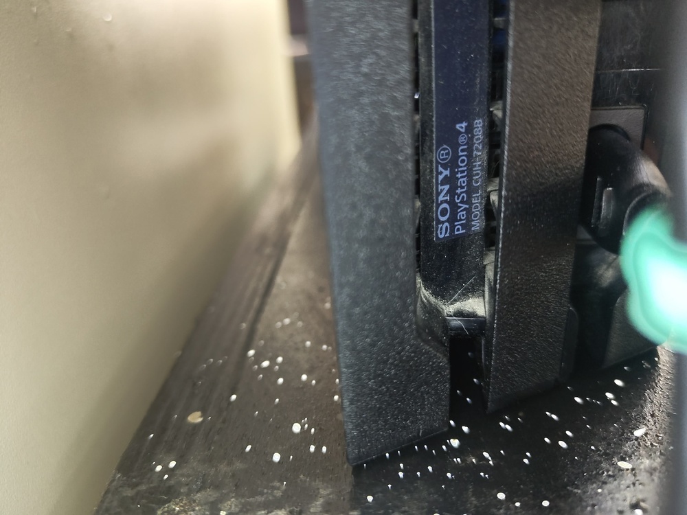 Игровая приставка PlayStation 4 Pro 1Tb