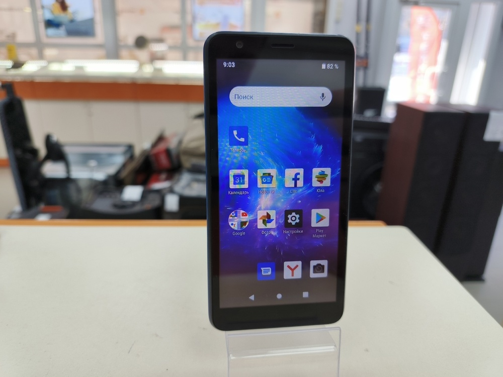 Смартфон ZTE Blade L8
